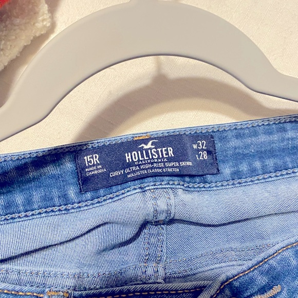 Hollister Denim - Hollister Curvy High Rise super skinny
